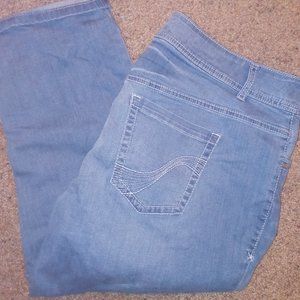 Lane Bryant Capris size 20